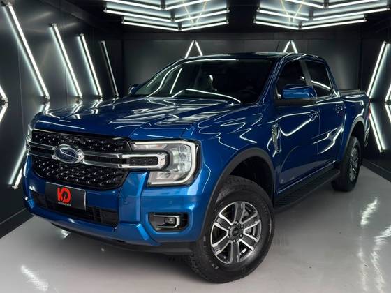 FORD RANGER 3.0 V6 TURBO DIESEL CD XLT 4X4 AUTOMÁTICO FORD RANGER 3.0 V6 TURBO DIESEL CD XLT 4X4 AUTOMÁTICO
